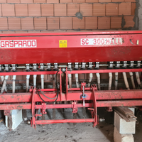 Seminatrice GASPARDO da tre metri ripasso e semina