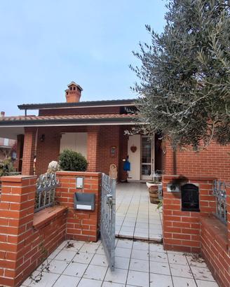 Villa a Tresigallo centro