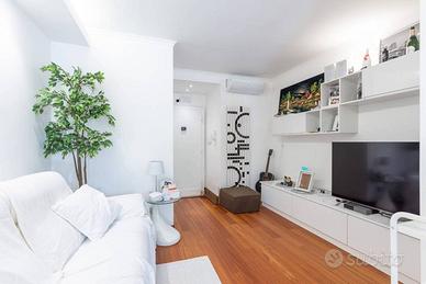 Appartamento di 67 m² con 3 locali e box auto a Ro