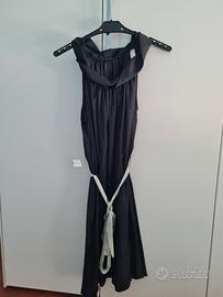 vestito nuovo con cartellino