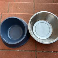Ciotole per cani con tappettino in silicone