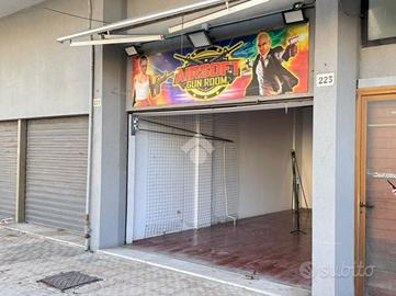 NEGOZIO A RIMINI