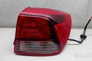 FARO POSTERIORE ESTERNO DESTRO KIA RIO 2017> USATO