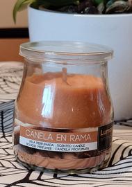 Candela profumata alla cannella durata 24 ore