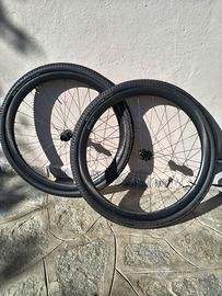 Hunt 35 carbon wheelset