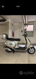 Vespa ET4 125 cc
