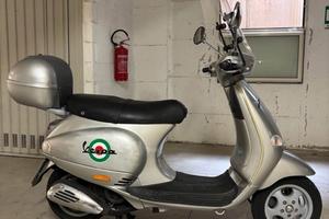 Vespa ET4 125 cc