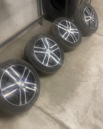 Cerchi in Lega Dezent 15” Fiat 500