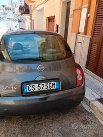 Automobile