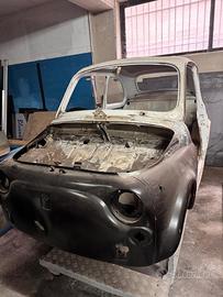 Fiat 500 d’epoca da ristrutturare complete