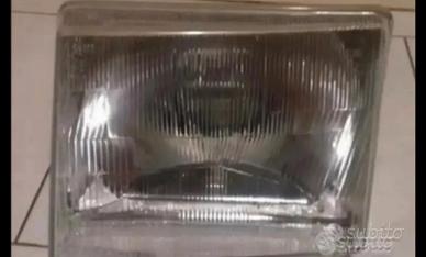 Faro sx Opel Kadett epoca  1987