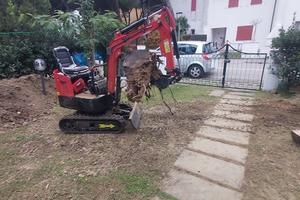 JPC HT12 12HP MINIESCAVATORE + 3 BENNE 25-40-80 us