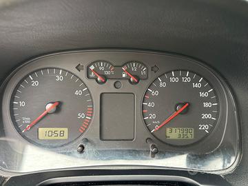 VOLKSWAGEN Golf 4ª serie - 1998