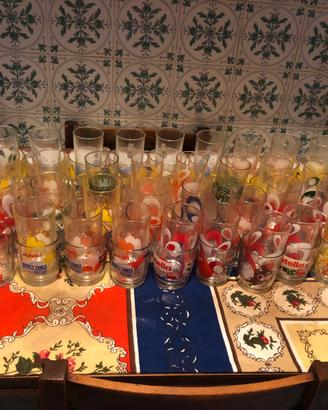 Lotto 80 bicchieri nutella vintage puffi looney ta