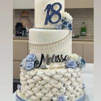 Torta scenografica nome personalizzato 