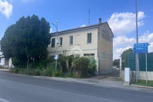 CASA SEMINDIPENDENTE A VALLE SALIMBENE