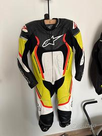 Tuta moto Alpinestars 52 autografata Jonathan Rea