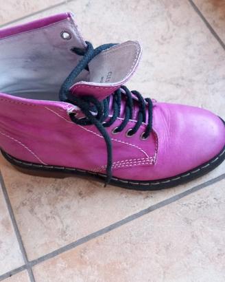 Scarpe stivaletti cult