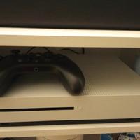 xbox One slim