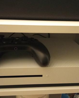 xbox One slim