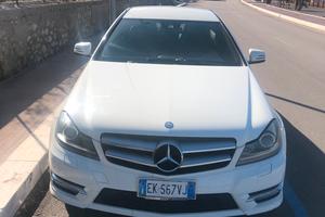 Mercedes c250 coupe’.