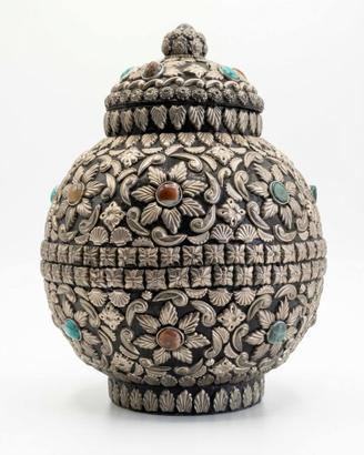 Vaso artigianale etnico in rame e pietre