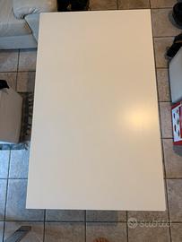 Tavolo scrivania IKEA