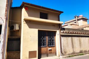 Gonnosfanadiga - Locale multiuso