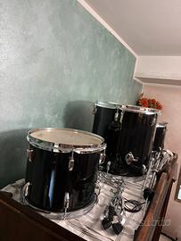 Batteria acustica