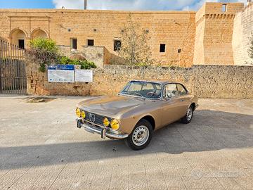 Alfa Romeo GT 2000 veloce Anno 1972 