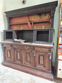 Grande mobile in legno massello