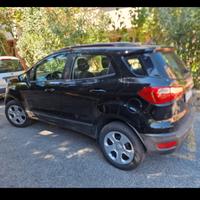  macchina ford eco sport 