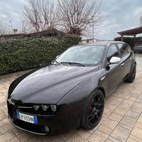 Alfa Romeo 159