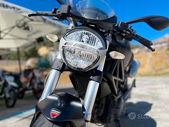 Ducati Monster 696 - 2008 DARK