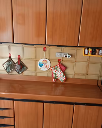 modernariato cucina Salvarani anni 70