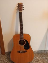 chitarra acustica 