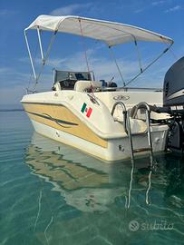 Open Beluga 6 metri con motore e carrello