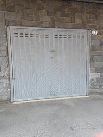 DA PRIVATO - Ampio Box 20 mq con Luce e Acqua