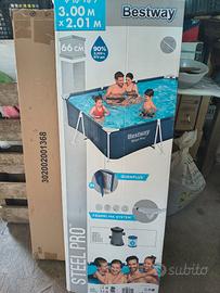Piscina Bestway 3.00mx2.01 m usata poco