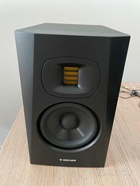 Adam audio A5Tv