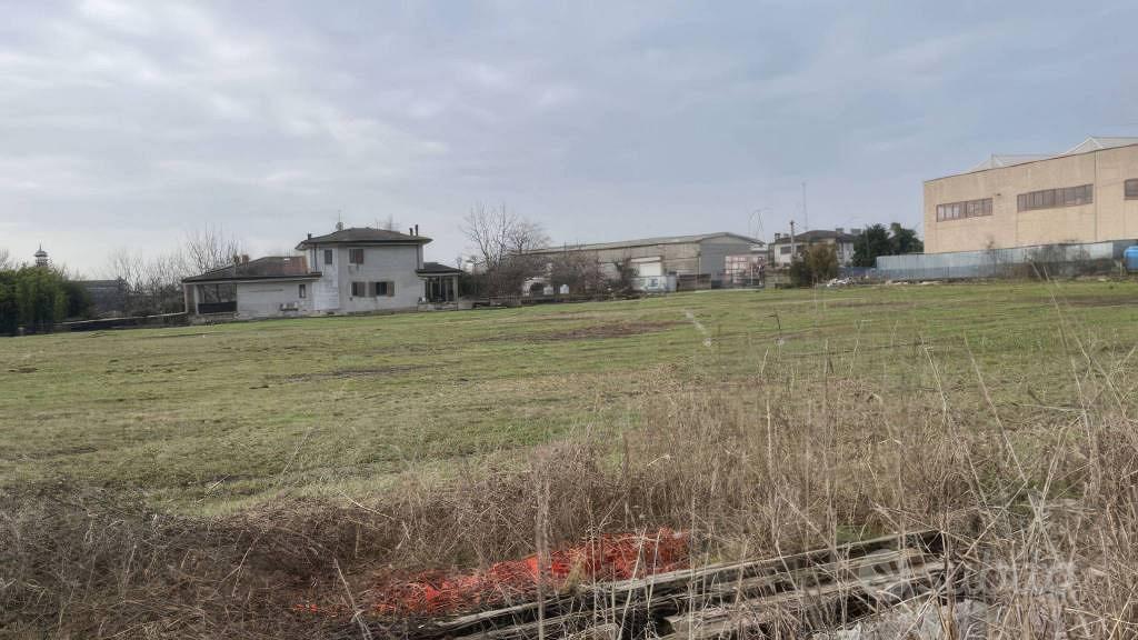 Immobile in asta di 14697 m² a Povegliano Veronese - Vista 2