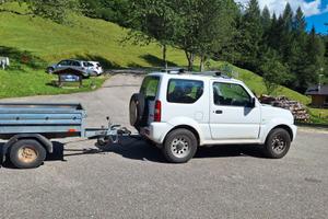 AUTOVETTURA JIMNY
