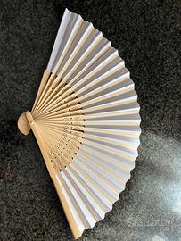 Ventaglio in legno e carta perfetto Pari al nuovo