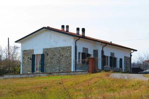 Rif.533| casa ind. bettola