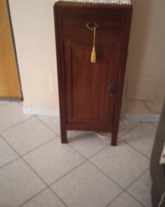 comodino 