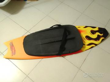 Tavola per sci nautico