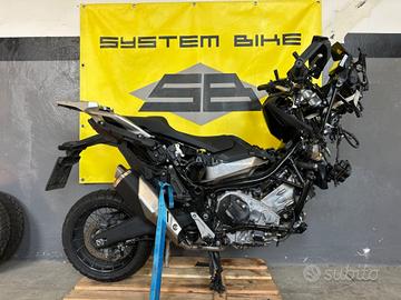 HONDA X-ADV 750 INCIDENTATO CRASHED BIKE