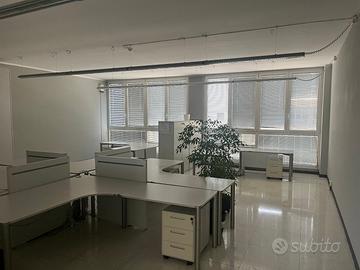 Padova Uno ufficio di 166 mq