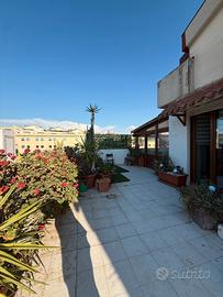 Attico unico al piano