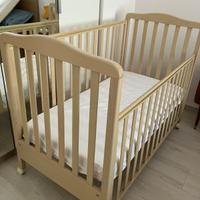 Lettino con sbarre 70x130 con materasso come nuovo